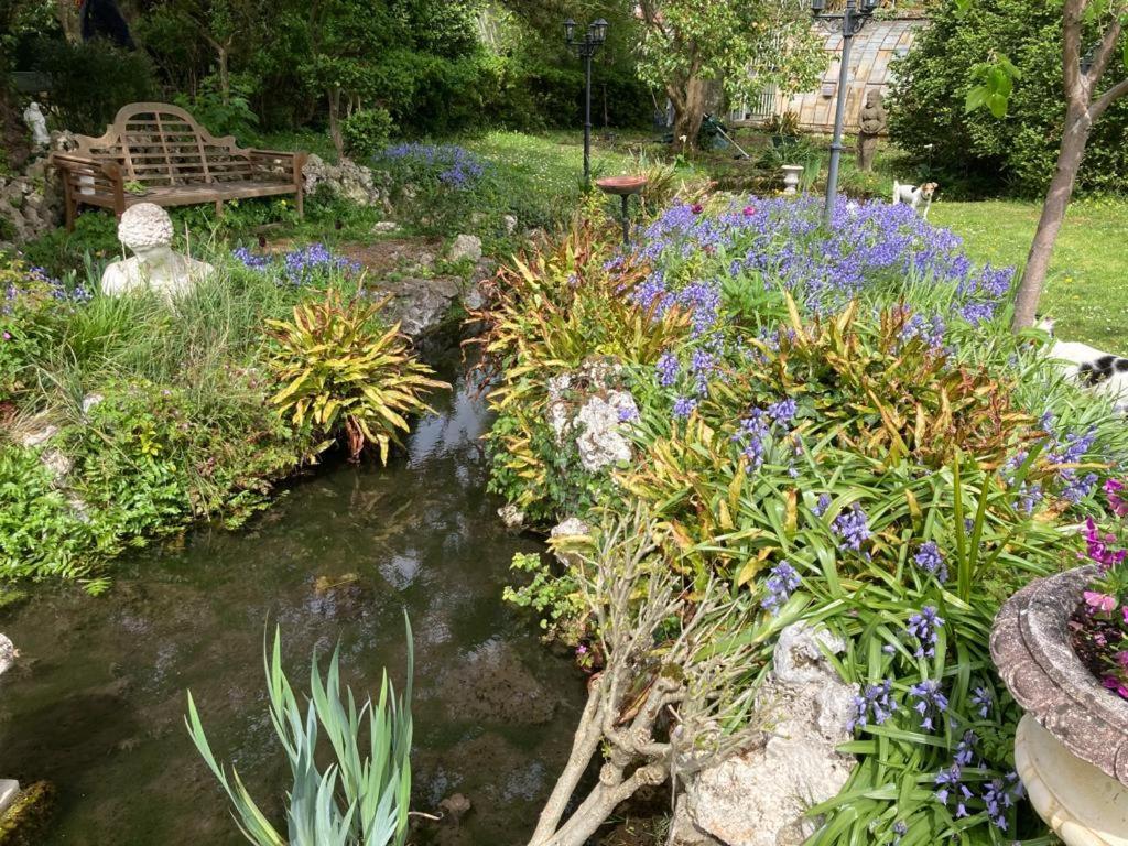 La Gueriniere L'Anglaise Bed and Breakfast Châteauneuf-sur-Charente Εξωτερικό φωτογραφία